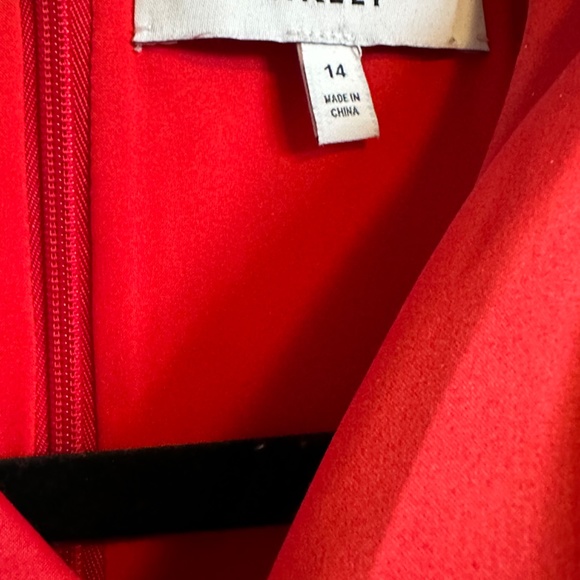 LIKELY SOLEI DRESS IN RED SIZE 14 - Picture 5 of 9